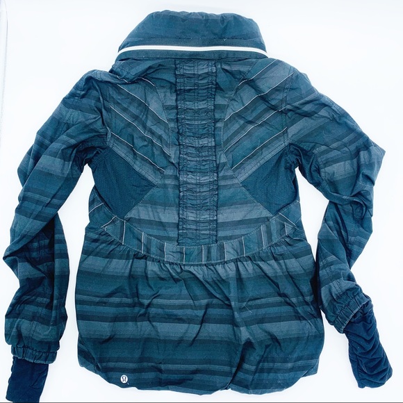 Lululemon black & Gray stripped hooded jacket 4 - Picture 2 of 10